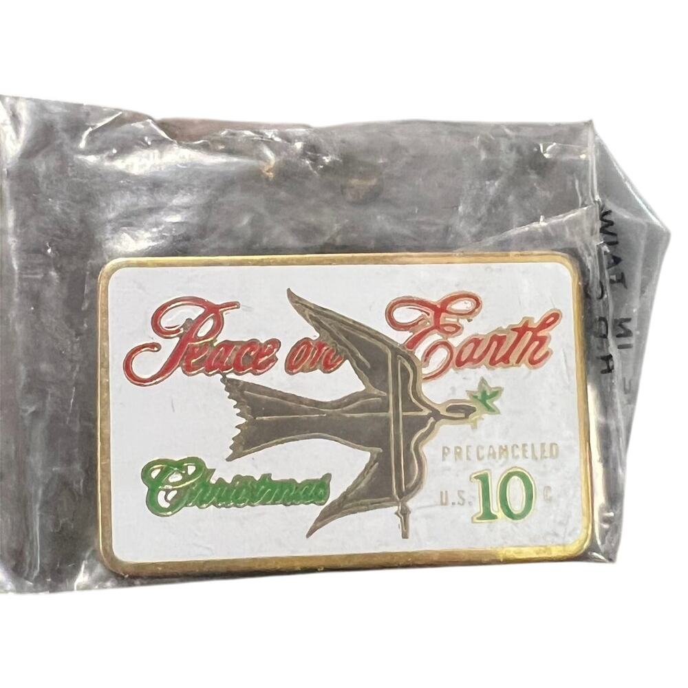 NEW Peace on‎ Earth Christmas Dove 10 Cent Postage Stamp Lapel Pin The March Co.